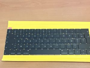 Teclado Francés Apple A1990